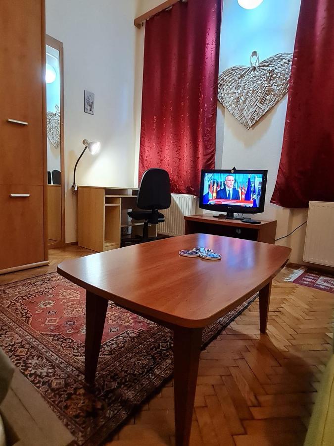Weiner Downtown Appartement Boedapest Buitenkant foto