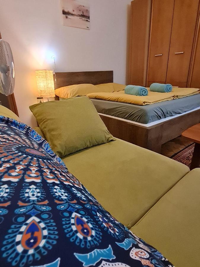 Weiner Downtown Appartement Boedapest Buitenkant foto