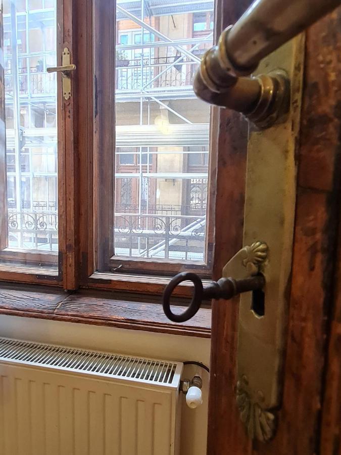 Weiner Downtown Appartement Boedapest Buitenkant foto